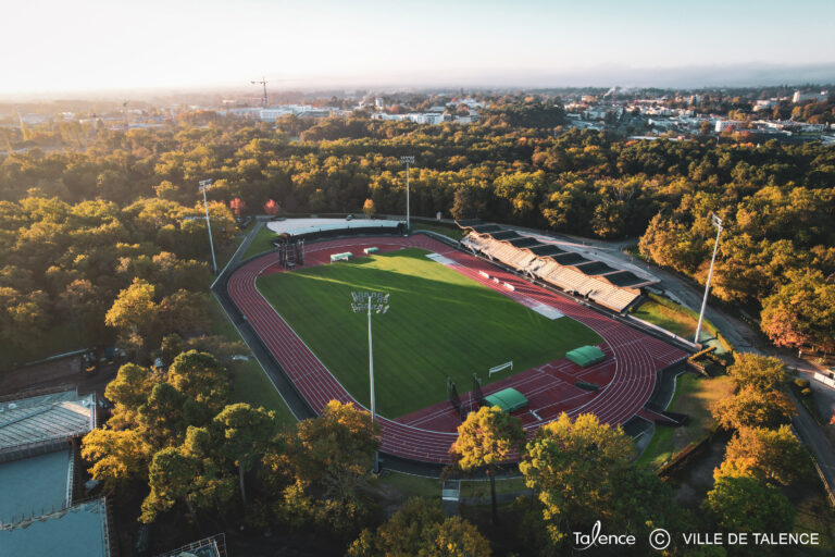 Stade Pierre-Paul Bernard